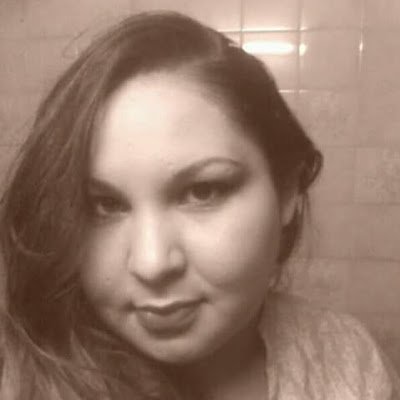 alejandra21902's profile picture. 