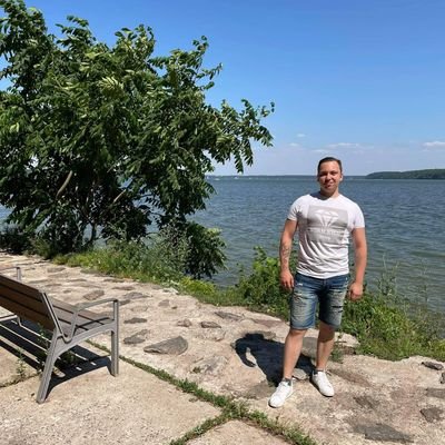 Dzeus641296931's profile picture. 