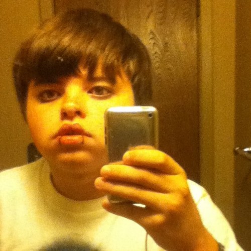 crissangelfan1's profile picture. im gage i write music and i love supporting my favorite bands like suicide silence and black veil brides.im addicted to SUICIDE SILENCE and BLACK VEIL BRIDES