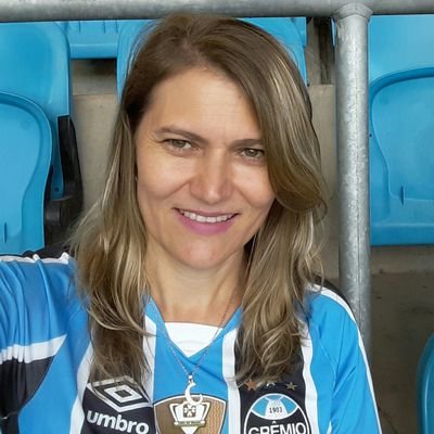 Grêmio eu te dou a vida tu és a alegria do meu coração, sabe é o sentimento e o que nós queremos é ser campeão! 💙💙💙