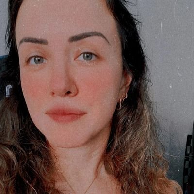 Internacionalista. Economista. Amante de leitura, de viagens e de um meme engraçado. 💙