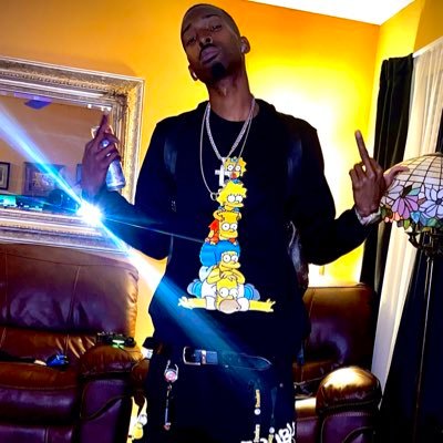Im everything most of these dudes proclaim to be. I’m the truth certified verifiable Street boss. Imma Bread Winner MVP cuz I put my team on.