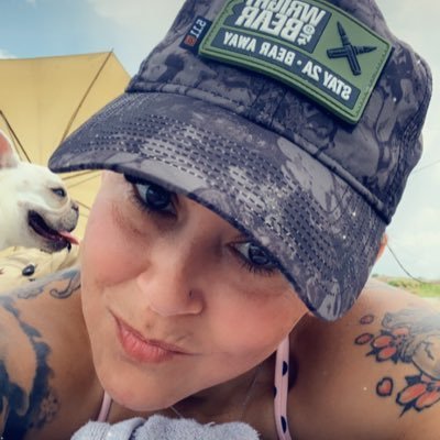 Mom, Wife, Professional and Dog Lover! I’m living a blessed life.