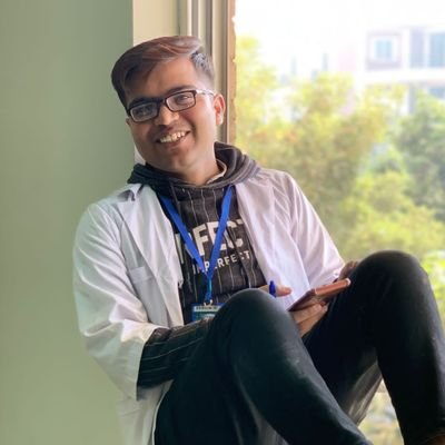 Jimmy_hu_yar's profile picture. Pharm D @ The University Of Lahore.
future pharmacist.