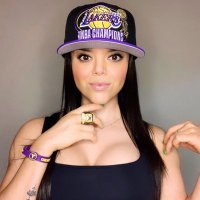 Señorita NBA 🏀✨ (@annieramirez24) 's Twitter Profile