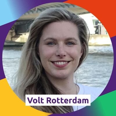 🇳🇬💜#3 kandidaat raadslid Volt in Rotterdam
🇪🇺Political scientist
❤️honden

#GeneratieVolt  #StemVolt