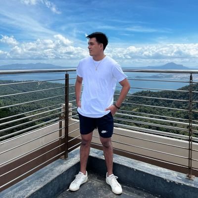 ghinxmprs's profile picture. STAY HUMBLE😊