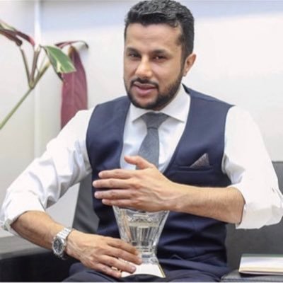 bkleeb0's profile picture. دبلوماسي ،، و حاصل على شهادة التحليل والتدريب في كرة القدم من كلية كامبريدج البريطانية