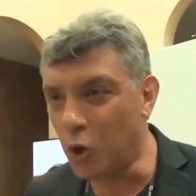 В прошлом пупер (megahitmen, drunkard valery). В настоящем админ паблика с приколами и моушн дизайнер