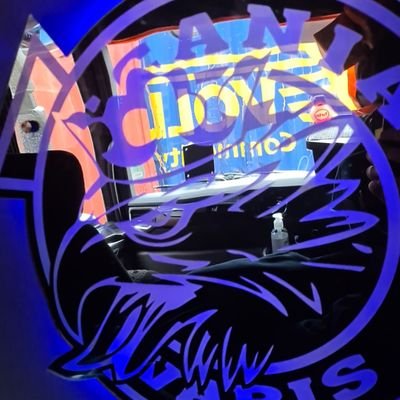 Ricohsv1887's profile picture. 🖤🤍💙 Nur der HSV ,
Passat B6,
Lenkradbewegungstechniker