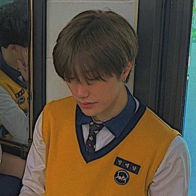 whity_zuza's profile picture. 