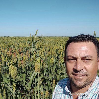 Ingeniero Agronomo de profesión y de corazón, hincha del Orgullo Nacional el Rojo ee Avellaneda