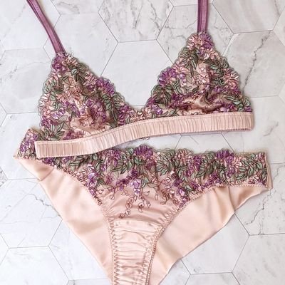 Vintage-inspired, luxury lingerie and lounge wear, featuring pure silk and French lace. We proudly manufacture all of our garments ethically in the UK.