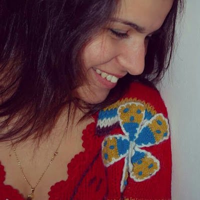 Buna, sunt Ligia si iubesc sa surprind frumusetea naturală a oamenilor.