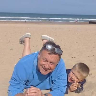 Dad of two, Grandad to three and long term husband to one. Fire and Security Designer/Estimator, Music Fan,Traveller and Surfer, at least in my head !