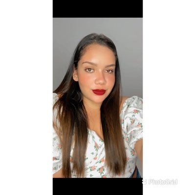 Taina41376708's profile picture. Bióloga, apaixonada pela vida em todas as suas formas ❤🦋🌈