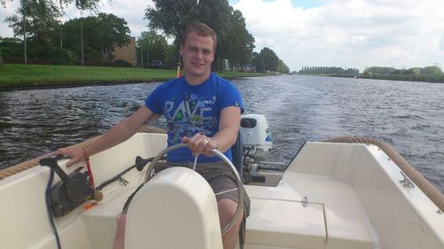 Speler C.S.V. Leeuwarder Zwaluwen// BelastingTelefoon Leeuwarden //
