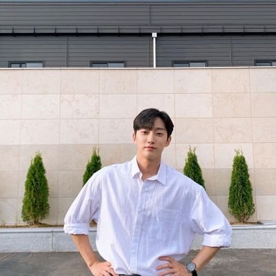 รับลอกงาน ลายมือดี รับเขียนในไอเเพด 
                 ***ไม่โกง ตรงเวลา***
🙏💯กลับมาเปิดร้านเเล้วค่ะ