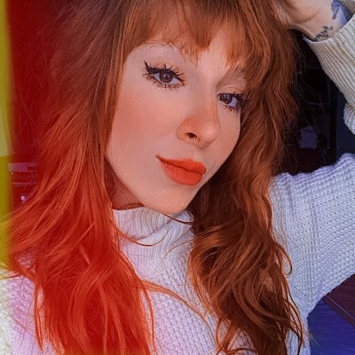 Lizmichelin_rey's profile picture. Diseñadora con vocación de artista, sin tener algun en motivo especial de tener twitter.