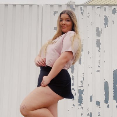 abygailmay24's profile picture. chs ‘21