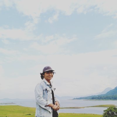 tomigifari's profile picture. kalem!
Life is a big joke!