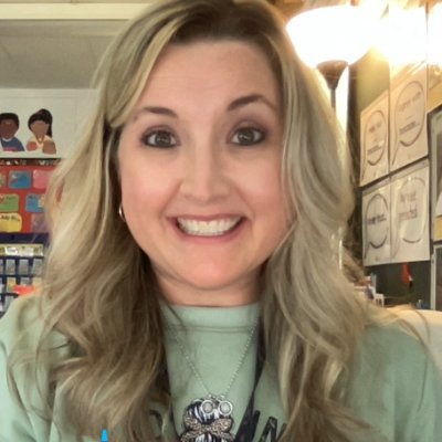 1st Grade Teacher and life-long learner... passionate about my Dual Language Family, making the CCSS work and bringing technology into the classroom.