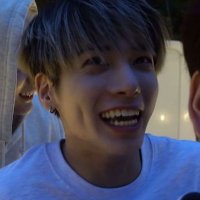 TXT'nin tuvalet fırçası (@txtnintuvaleti) Twitter profile photo