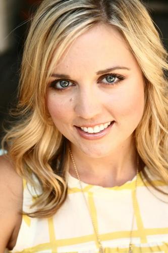 crcoffee's profile picture. Digital advertising, mobile everything, adcade, uw husky alum, photography, wine, yoga, NYC