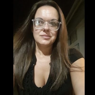 GailSarahAuthor's profile picture. Author, Conscious Living Practitioner, Reiki Master, Life Coach, Nutritionist, Belly Dancer, Activist, Human Bean, Potterhead, Animal lover, African 🩸🌱🦋🇿🇦