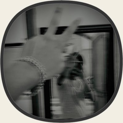 Agampreet26's profile picture. Follow me-
      On Instagram-
                Official_agampreet26
  https://t.co/kB1gwSXfbE