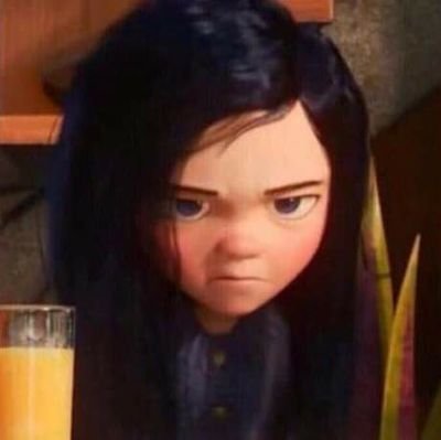 InesSantiz's profile picture. 