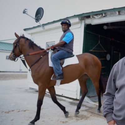 The #RealPlayers behind the scenes. Every interview paints a portrait of passion, dedication, and the human side of thoroughbred racing. 🎙️✨