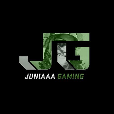 JuniaaaG Profile Picture