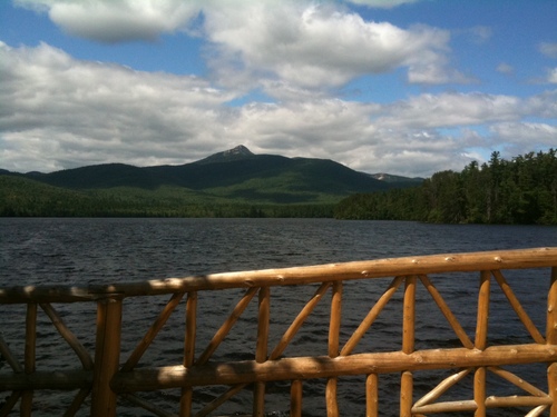 Lake home magazine connecting those who have a passion for lake home décor, design, architecture, home furnishings & luxurious homes for sale and rent.