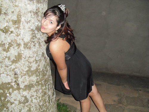 →Euu queroo.
Euu PossO.
Euu coonsiigO ←
●๋•Siimplees αssiim ~