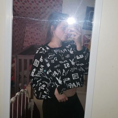 Breannapoole201's profile picture. mom to a little girl 👧 💕 
19 
single