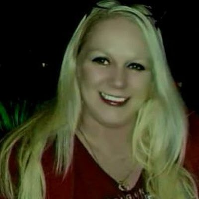 WELCOME TO MICHELE'S WORLD! Specializing in Women's Fashion & Beauty, Coach+ 💕
POSHMARK mikkisworld & michellesworld
EBAY: MicheleShilling
MERCARI: Neyveda