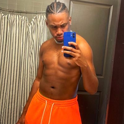 (Car-Tee-A). Songwriter/Audio Engineer/Artist. SEA ✈️ ATL .... NEW EP “KING QARTI” OUT NOW!