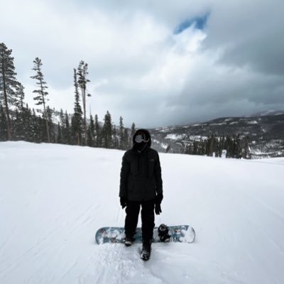 karrli77's profile picture. https://t.co/hkhVIICALy