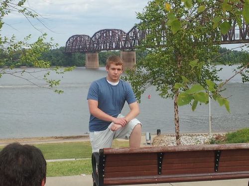 College student hoping to transfer to Kentucky Wesleyan to run Cross Country! I love running and I will say it!