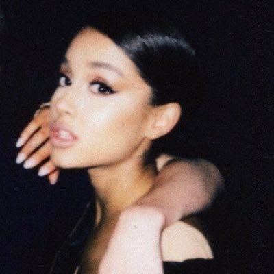 I’d love to see me from your pov • ari fan acc • welcome🖤