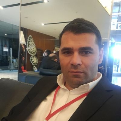 Bir beklentiniz varsa ALLAH'tan olsun kul menfaat ister