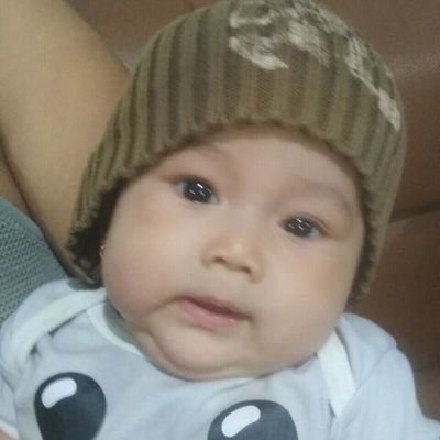 leeshatusbuntad's profile picture. Hamba ALLOH