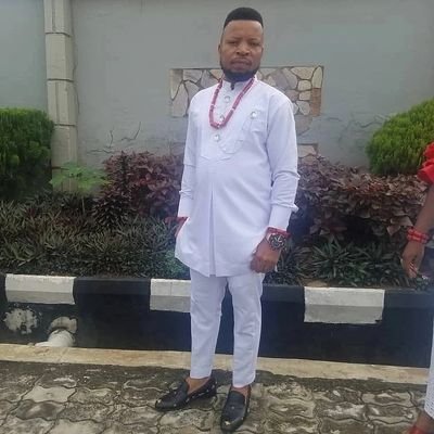 Business Man.
CEO:  Pekocha Nig Limited. 
Car dealer:  @pekochaautos
Comedian:  @mrwaycomedy 
NGO @successorphanageandwidowshome