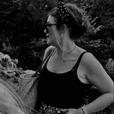 Berit_Bailey's profile picture. Passionate about helping female entrepreneurs build their online empires | Founder of @my_hello_va | Unicorns + crystals + spiritual junkie