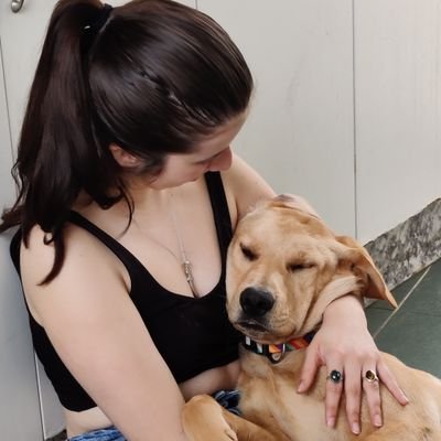 plantefeminist's profile picture. she/elle/ella, bi 🏳️‍🌈