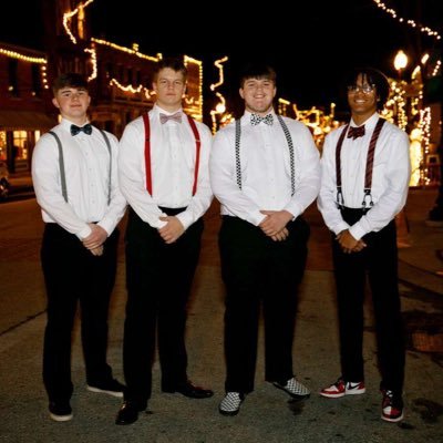 Gage23421161's profile picture. PHS Football 2024 6’2 285 OL/DL email- gagebarnett26@gmail.com