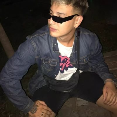 ig: https://t.co/irbIF12xUC
aries ♈
Nacido acompañado, obligado a morir solo.
