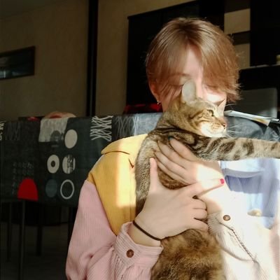 anaelleeya's profile picture. he/they