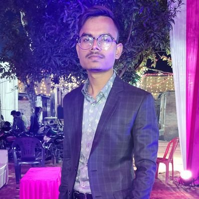 mr_ashish_nawab's profile picture. Believe In Constitution And Proud To Be a 🇮🇳  Indian  #Student 

#माटी कहे कुमार से, तू क्या रोंदे मोहे ।
एक दिन ऐसा आएगा, मैं रोंदुंगी तोहे ।